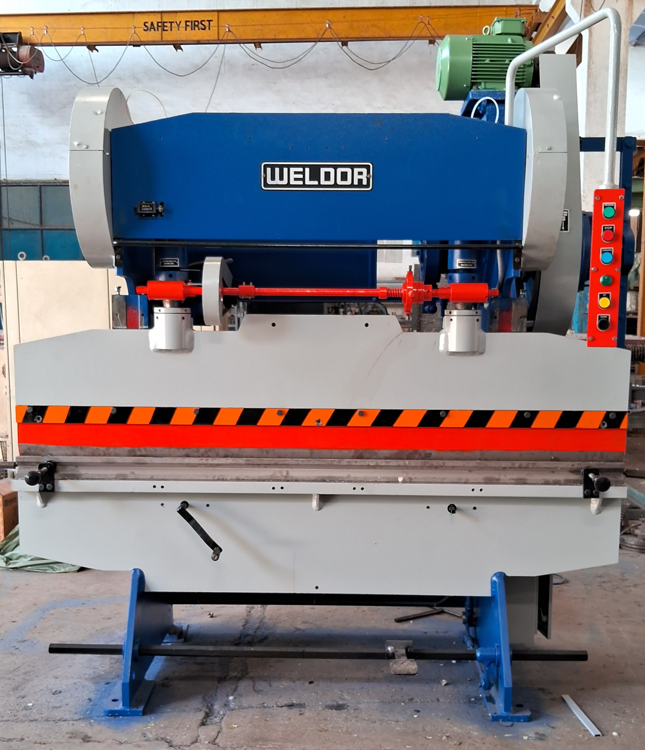 MECHANICAL PRESS BRAKE